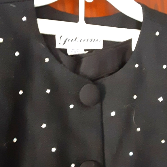 Gabiano Vintage 2pc Rhinestone suit sz 12 pit measures 20 inches skirt 28 inches - Picture 1 of 10